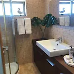 Beachfront With Sea View Azurara