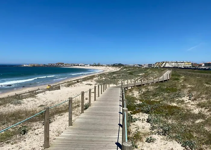Beachfront With Sea View דירה Azurara