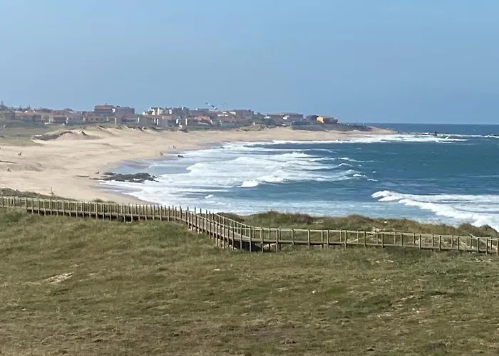 Beachfront With Sea View Apartment Azurara