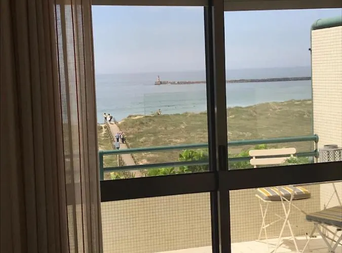 Apartament Beachfront With Sea View